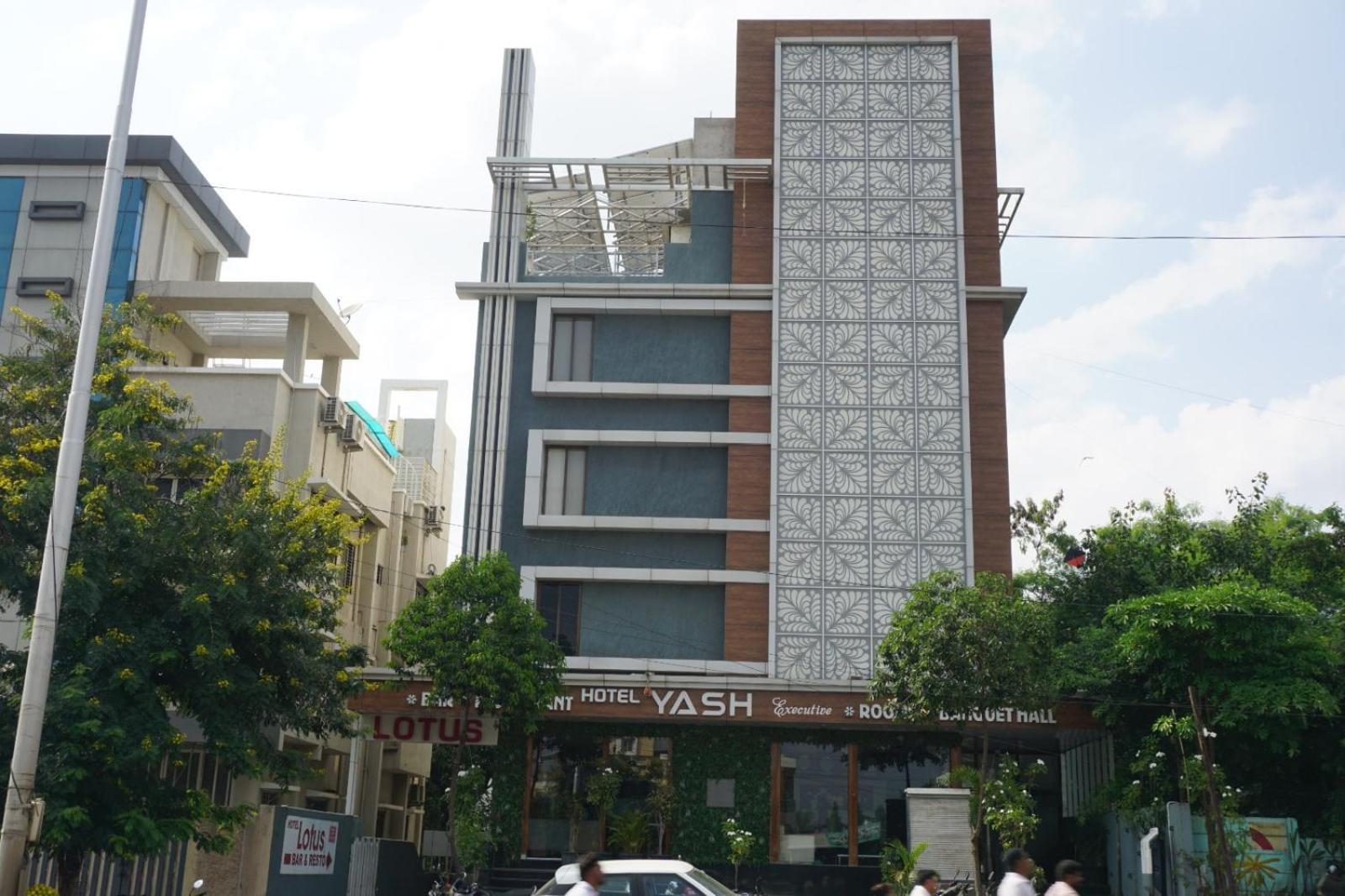 אאורנגבד Hotel Yash Executive מראה חיצוני תמונה